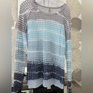 Stylish Blue and Gray Women's Top